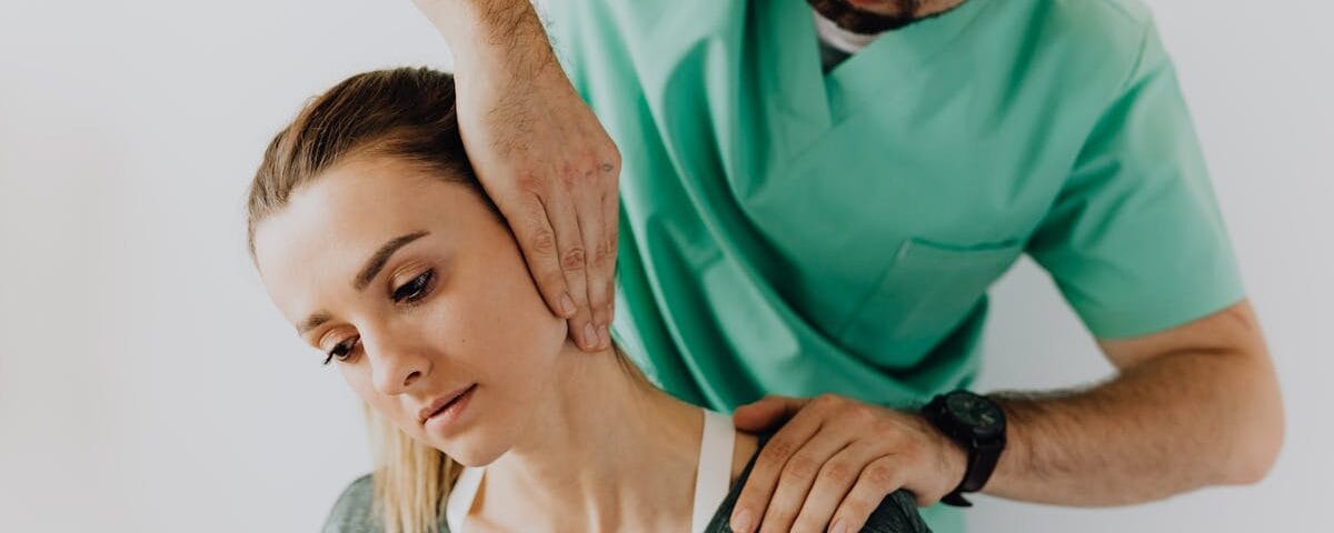 découvrez la décompression spinale, une technique innovante pour soulager les douleurs dorsales, améliorer la posture et favoriser la guérison des disques intervertébraux. apprenez comment cette méthode non invasive peut transformer votre bien-être physique.