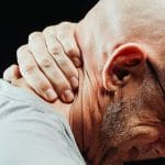 découvrez les bienfaits de la décompression spinale pour soulager vos douleurs dorsales. apprenez comment cette thérapie innovante peut améliorer votre qualité de vie en réduisant la pression sur vos disques et en favorisant un meilleur alignement de votre colonne vertébrale.