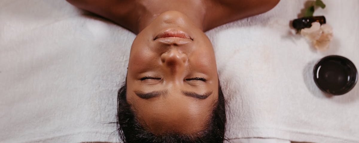 découvrez les bienfaits de la décompression neurovertébrale, une approche thérapeutique innovante visant à soulager les douleurs dorsales et à améliorer la mobilité. apprenez comment cette technique peut transformer votre bien-être et optimiser votre santé vertébrale.