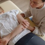 découvrez la décompression spinale, une méthode efficace pour soulager les douleurs dorsales et améliorer la santé de votre colonne vertébrale. apprenez comment cette technique peut vous aider à retrouver mobilité et confort au quotidien.