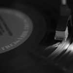 découvrez tout sur la dégénérescence discale : causes, symptômes et traitements. apprenez comment prévenir et gérer cette condition qui affecte la santé de votre colonne vertébrale.