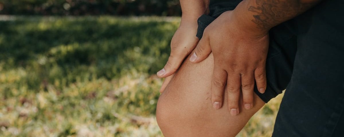 découvrez des solutions efficaces pour soulager les douleurs articulaires. informez-vous sur les causes, les symptômes et les traitements naturels ou médicaux qui peuvent améliorer votre qualité de vie.