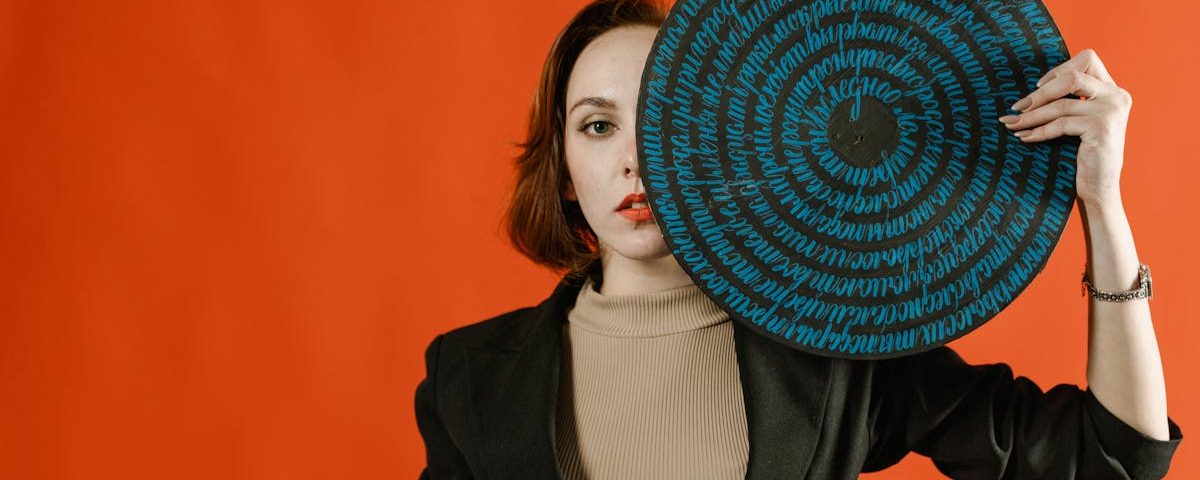 découvrez tout ce que vous devez savoir sur la hernie discale : causes, symptômes, traitements et conseils de prévention pour soulager la douleur et améliorer votre qualité de vie.