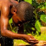découvrez l'importance de l'hydratation pour votre santé et votre bien-être. apprenez les meilleures pratiques pour rester bien hydraté, les avantages de l'eau pour votre organisme et des conseils pour intégrer une bonne hydratation dans votre quotidien.