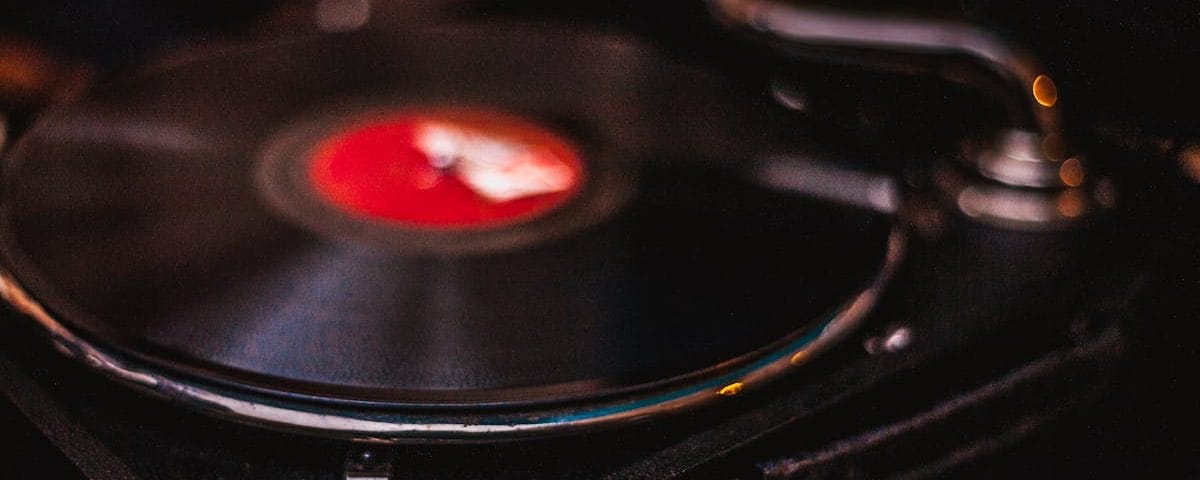 découvrez tout ce qu'il faut savoir sur les hernies discales, leurs causes, symptômes et traitements. informez-vous sur les moyens de prévenir les douleurs liées aux disques bulge et améliorer votre qualité de vie.