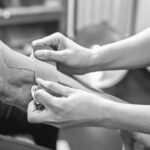 découvrez des solutions efficaces pour soulager la douleur articulaire. apprenez les causes, symptômes et traitements disponibles pour améliorer votre qualité de vie.