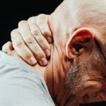 découvrez la décompression spinale, une technique innovante pour soulager les douleurs dorsales et améliorer la mobilité. apprenez comment cette méthode non chirurgicale peut réduire la pression sur les disques intervertébraux et favoriser une récupération rapide. transformez votre bien-être spinal dès aujourd'hui!