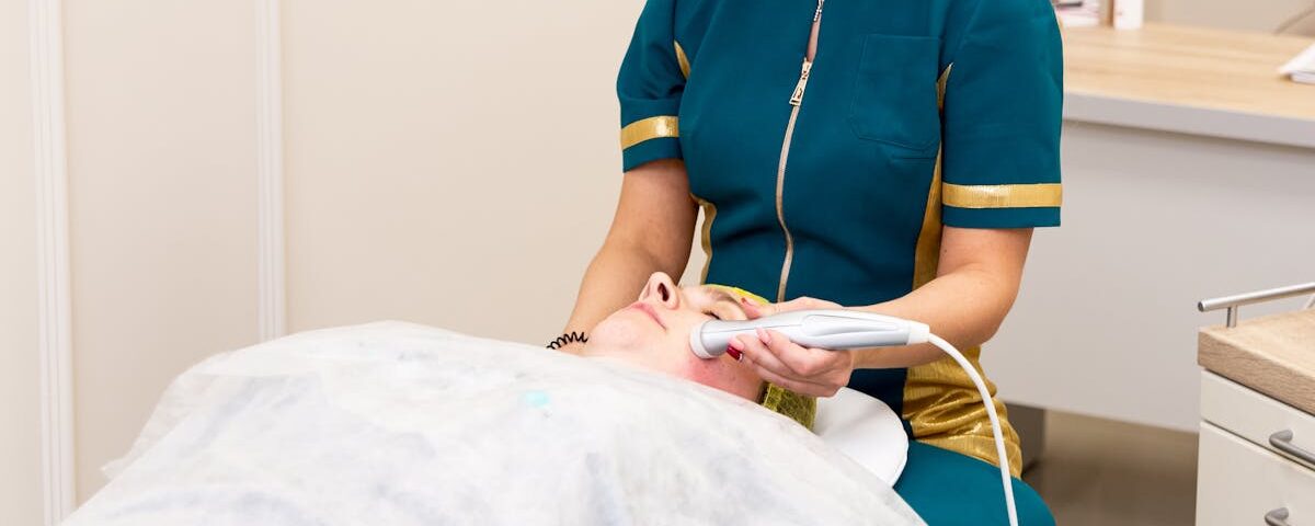 découvrez les bienfaits de la thérapie non invasive, une approche douce et efficace pour améliorer votre bien-être sans recourir à des procédures chirurgicales. explorez des techniques innovantes qui favorisent la guérison naturelle et le soulagement des douleurs.