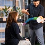 découvrez comment gérer la douleur chronique grâce à des approches thérapeutiques, des conseils pratiques et des témoignages. apprenez à mieux comprendre votre condition pour améliorer votre qualité de vie.