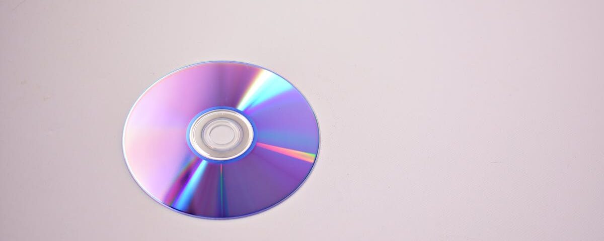 découvrez tout ce que vous devez savoir sur la hernie discale : causes, symptômes, traitements et conseils pour soulager la douleur. informez-vous sur cette condition courante et apprenez à gérer votre santé vertébrale efficacement.