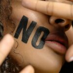 découvrez comment l'impact émotionnel influence nos choix, nos relations et notre bien-être au quotidien. explorez les mécanismes derrière nos émotions et apprenez à les gérer pour améliorer votre vie.