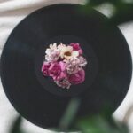 découvrez tout ce qu'il faut savoir sur l'hernie discale : causes, symptômes, traitements et conseils pour soulager la douleur. informez-vous pour mieux comprendre cette condition courante et optimiser votre santé vertébrale.