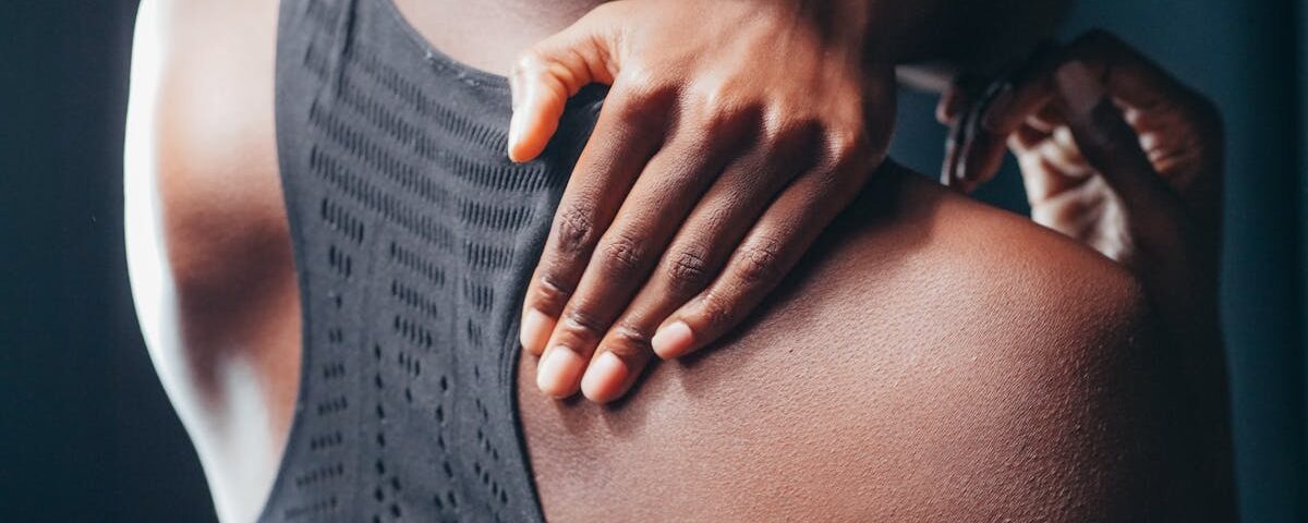 découvrez des solutions efficaces pour soulager les douleurs lombaires. apprenez les causes, les symptômes et les meilleures pratiques pour gérer votre mal de dos et améliorer votre qualité de vie.