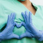 découvrez les meilleures stratégies de prévention contre l'arthrose pour préserver la santé de vos articulations. informez-vous sur les modes de vie sains, les exercices recommandés et les conseils nutritionnels pour réduire les risques d'arthrose.