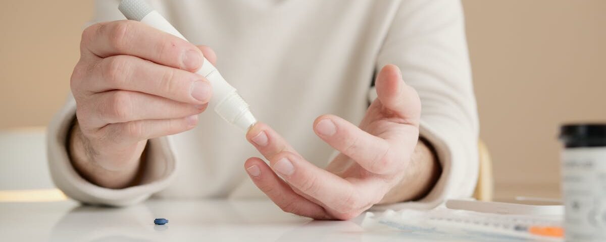 découvrez des informations essentielles sur la douleur chronique, ses causes, ses symptômes et les traitements disponibles pour améliorer votre qualité de vie.