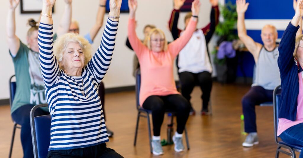 exercices aquatiques pour améliorer la mobilité en cas d'arthrose : bénéficiez des bienfaits de l'eau pour soulager les douleurs et renforcer vos articulations.