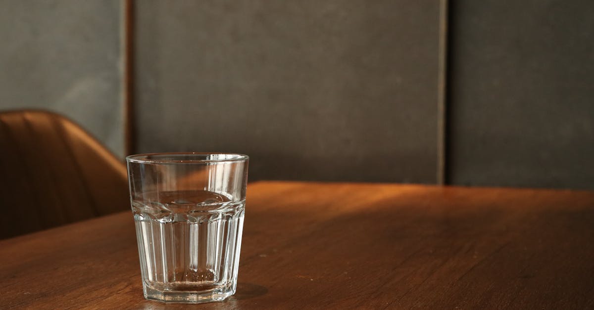 découvrez l'importance de l'hydratation pour votre santé et votre bien-être, avec des conseils pratiques pour rester bien hydraté au quotidien.