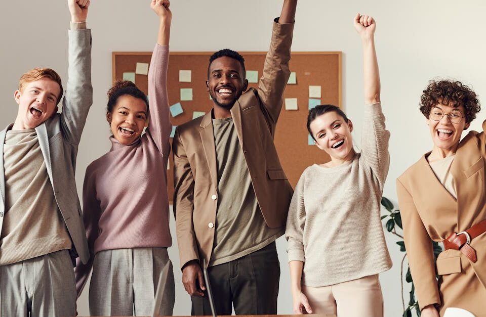 l'arthrose est une maladie chronique des articulations caractérisée par la dégradation du cartilage, causant douleur et raideur. découvrez ses symptômes, causes et traitements.