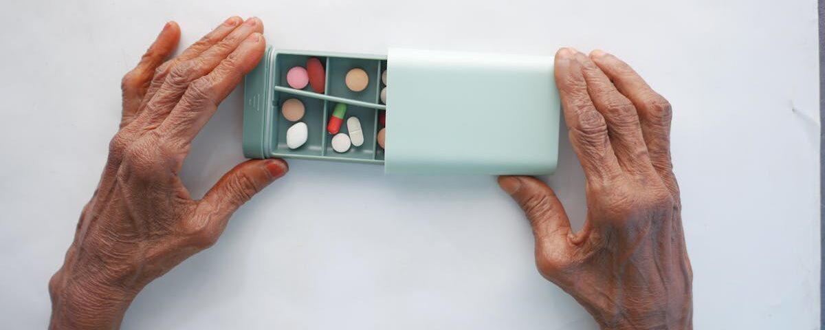 découvrez les causes, symptômes et traitements de l'arthrite pour mieux comprendre et gérer cette maladie articulaire courante.