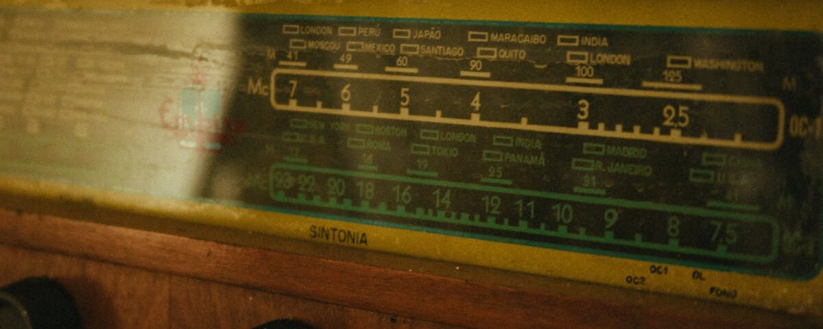 découvrez comment déterminer la fréquence optimale pour maximiser l'efficacité de vos campagnes ou projets grâce à des stratégies éprouvées.