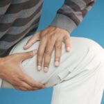 l'ostéoarthrite est une maladie articulaire dégénérative caractérisée par la dégradation du cartilage, provoquant douleurs et raideurs. découvrez ses causes, symptômes et traitements efficaces.