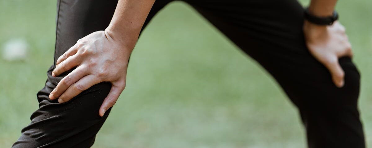 l'ostéoarthrite est une maladie articulaire chronique caractérisée par la dégradation du cartilage, entraînant douleur et raideur. découvrez ses causes, symptômes et options de traitement pour mieux vivre avec cette affection.