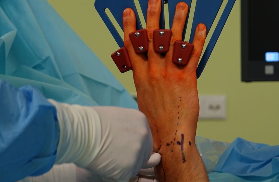 clinique spécialisée en décompression pour l'arthrose, offrant des traitements innovants pour soulager la douleur et améliorer la mobilité articulaire.