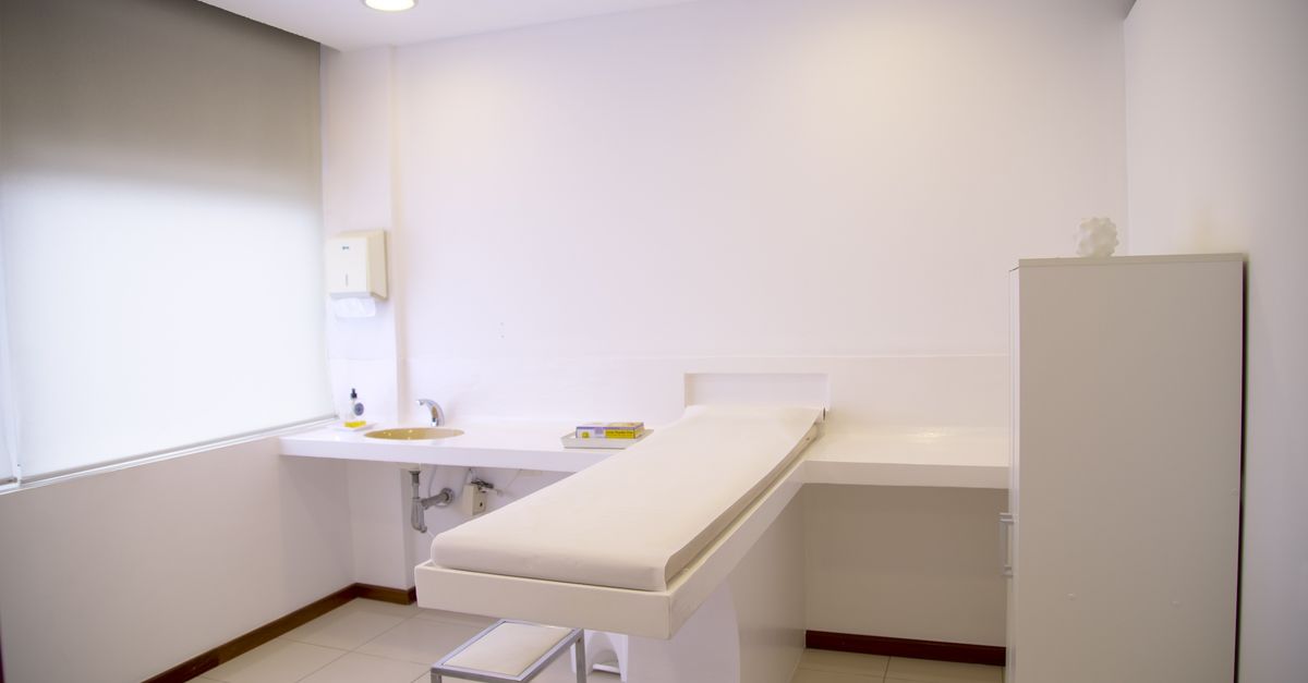 découvrez notre clinique offrant des soins médicaux de qualité avec une équipe de professionnels dévoués pour votre santé et bien-être.
