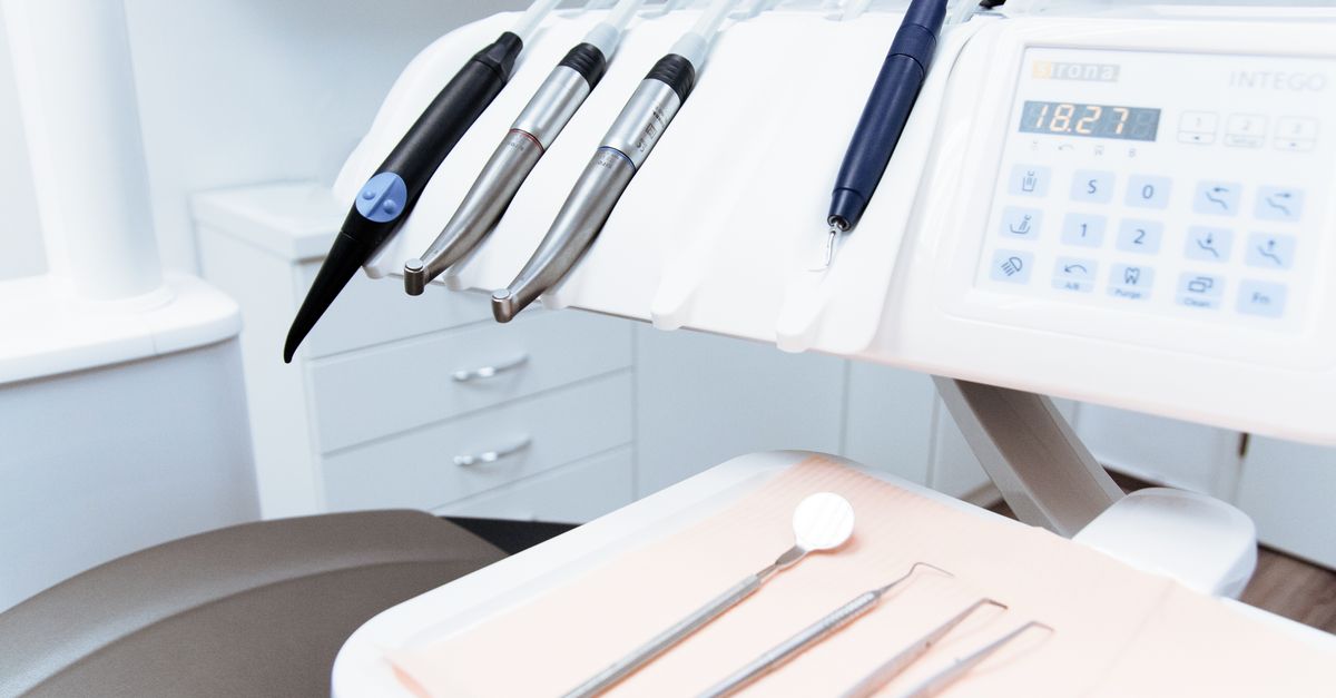 découvrez notre clinique spécialisée offrant des soins médicaux de qualité, un accueil chaleureux et des services personnalisés pour votre santé et votre bien-être.